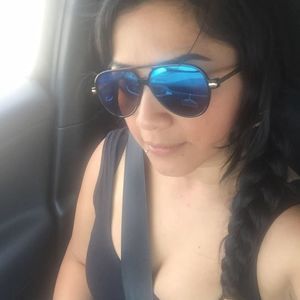 Meet your Posher, Noemi